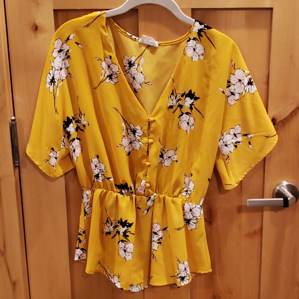 Flowy yellow floral shirt